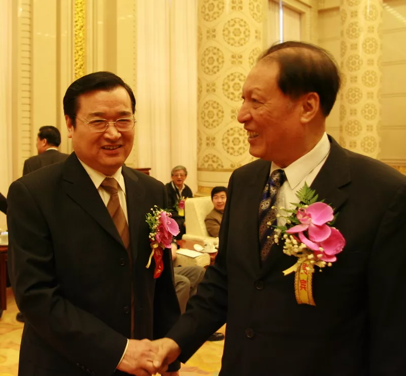 时任全国人大委员会副委员长成思危会见集团董事长徐继来先生